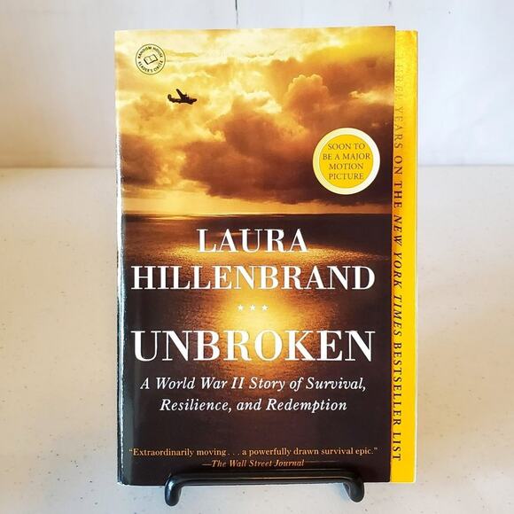 Unbroken by Laura Hillenbrand Paperback - Picture 1 of 7